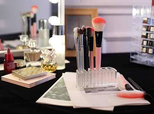 Makeup Brush Holder Organizer – Clear Acrylic Cosmetic Brush Storage Stand for Vanity, Dressing Table & Beauty Essentials
