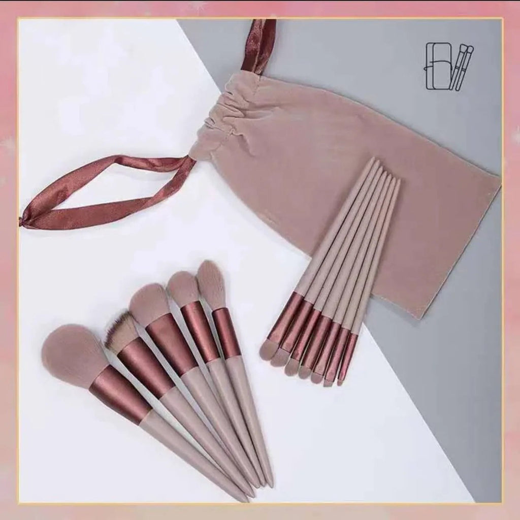 13-Piece Professional Makeup Brush Set – Premium Soft Bristle Cosmetic Brushes with Storage Pouch – Brown