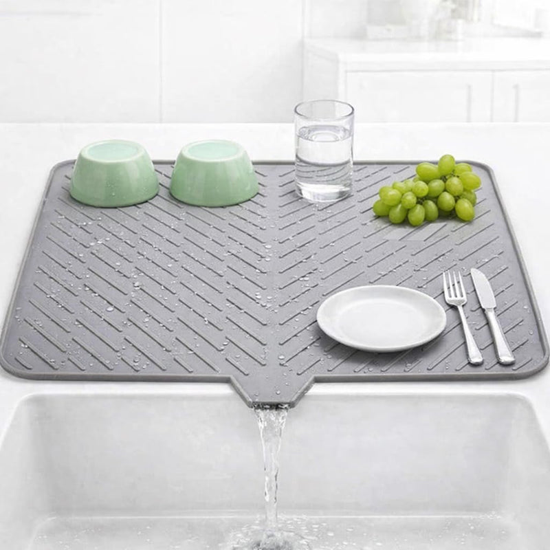 HUPLA Kitchen Sink Draining Mat with Water Drain Spout | Large Dish Drying Mat for Plates, Cups, Glasses & Utensils | Countertop Water Drainage Mat – Grey