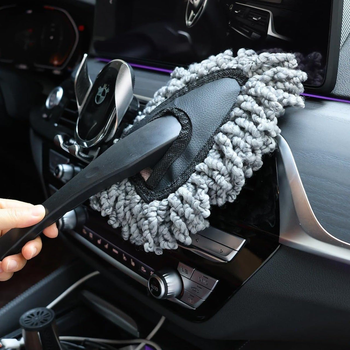 Microfiber Car Cleaning Duster Brush – Round Chenille Dusting Mop with Ergonomic Handle for Car Interior & Home Cleaning