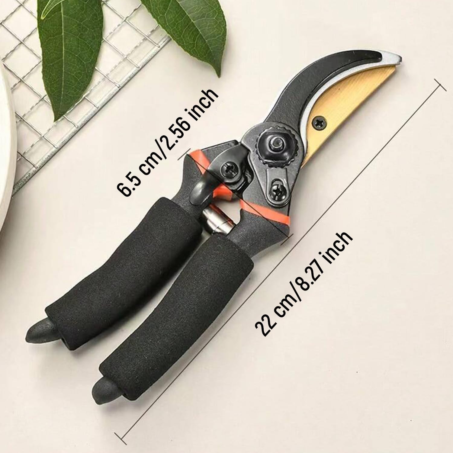 Garden Pruning Shears with Blade and Handle Dimensions
